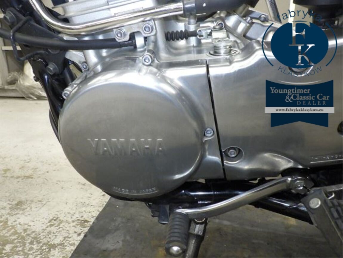 YAMAHA SR400-4 2017 - zdjęcie 11