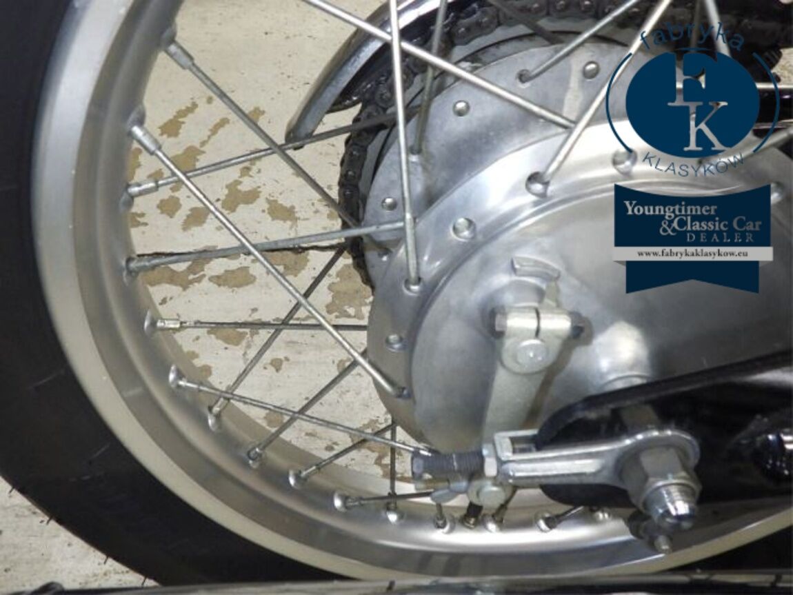 YAMAHA SR400-4 2017 - zdjęcie 26