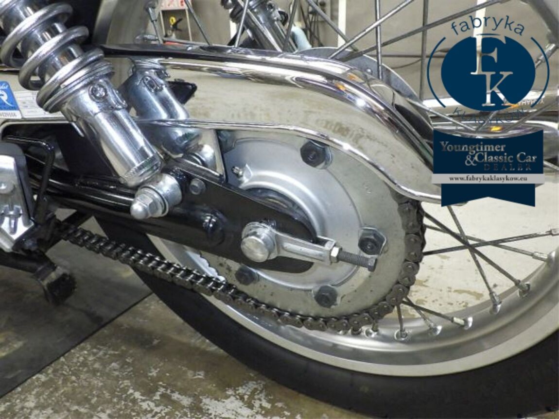 YAMAHA SR400-4 2017 - zdjęcie 28