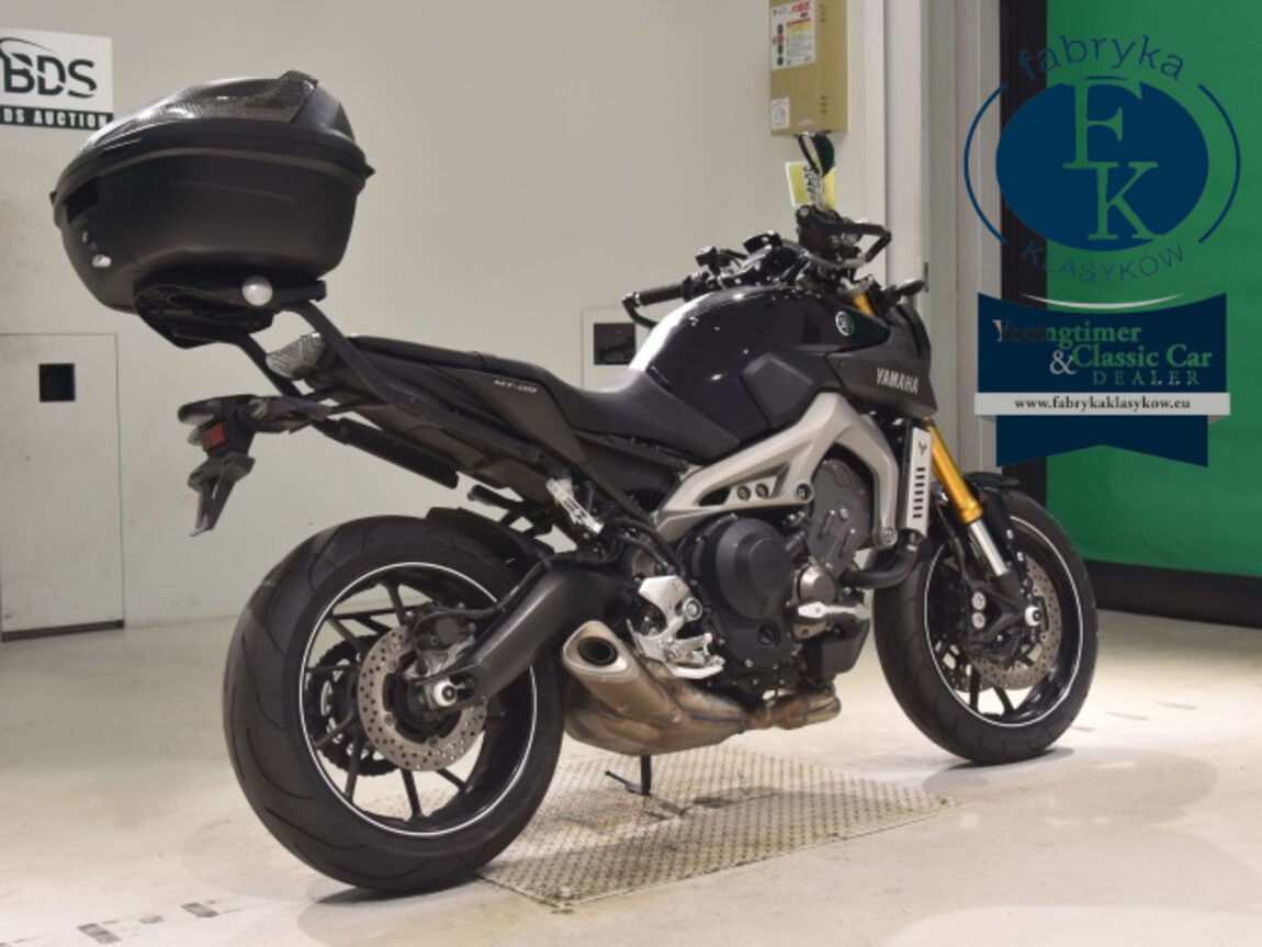 YAMAHA MT-09A 2015 - zdjęcie 6