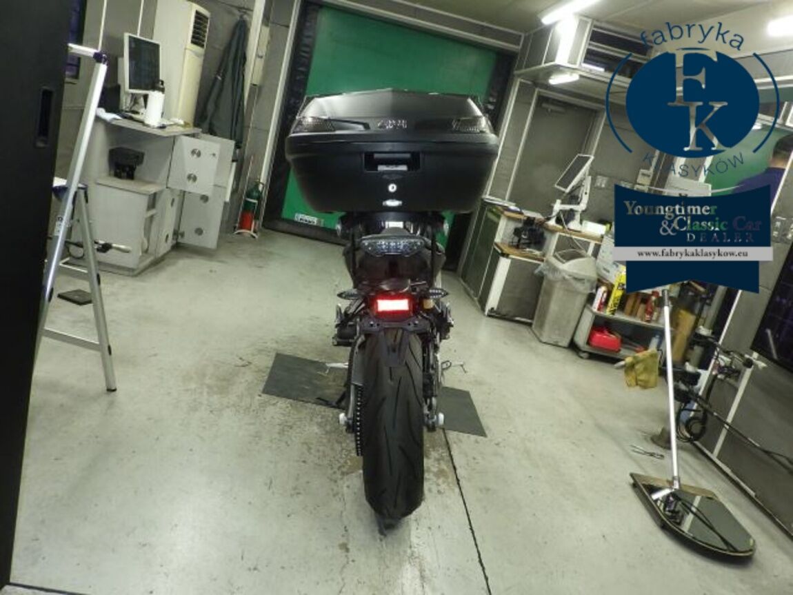 YAMAHA MT-09A 2015 - zdjęcie 31