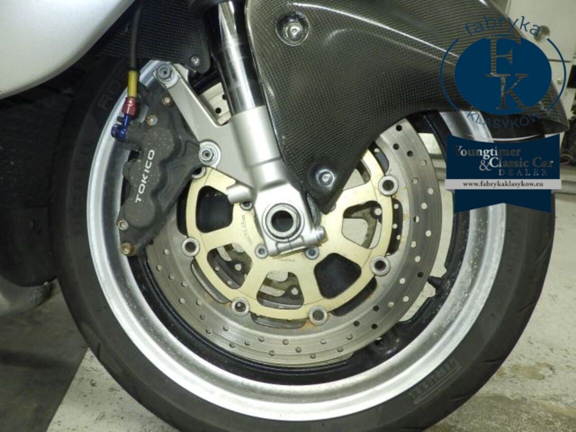 SUZUKI GSX1300R HAYABUSA 2001 - zdjęcie 22