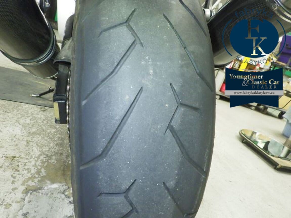 SUZUKI GSX1300R HAYABUSA 2001 - zdjęcie 25