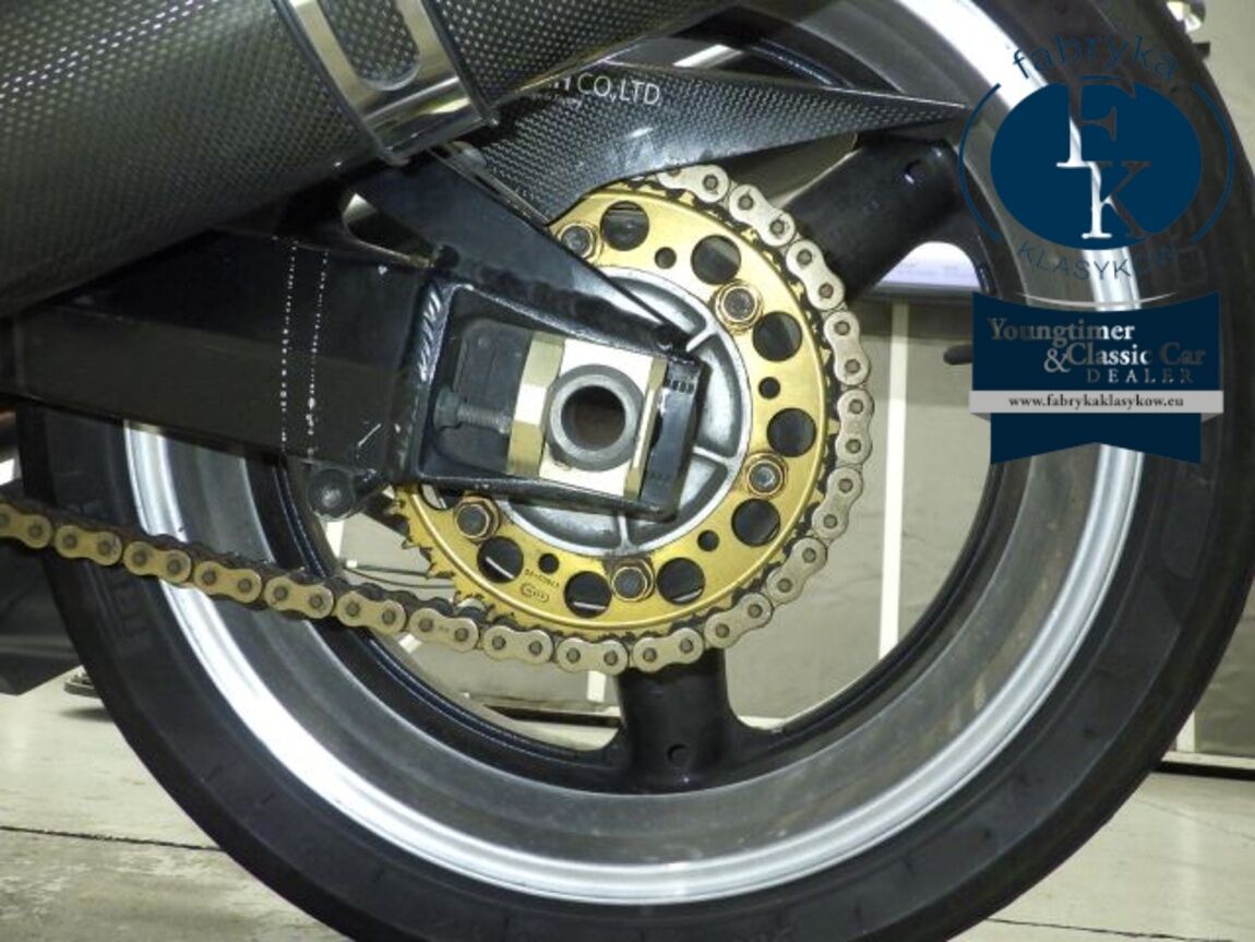 SUZUKI GSX1300R HAYABUSA 2001 - zdjęcie 26