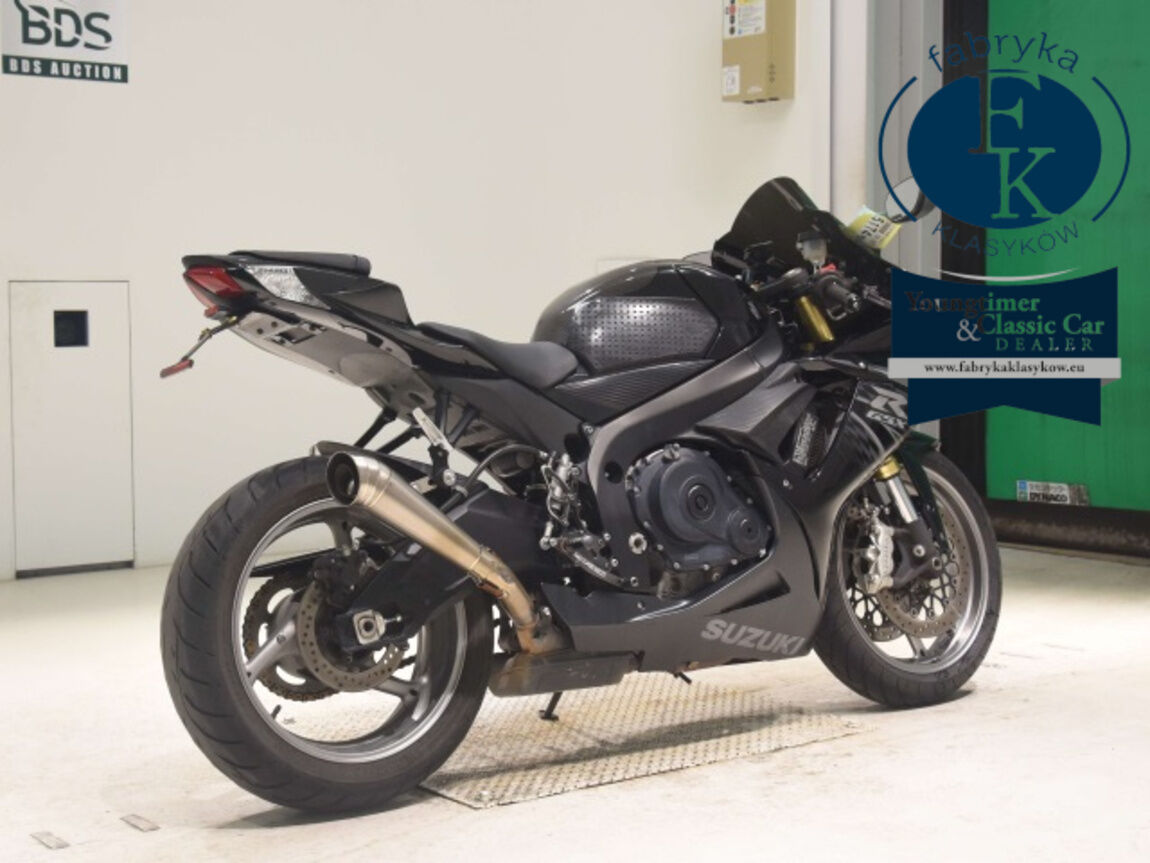 SUZUKI GSX-R750 2013 - zdjęcie 6