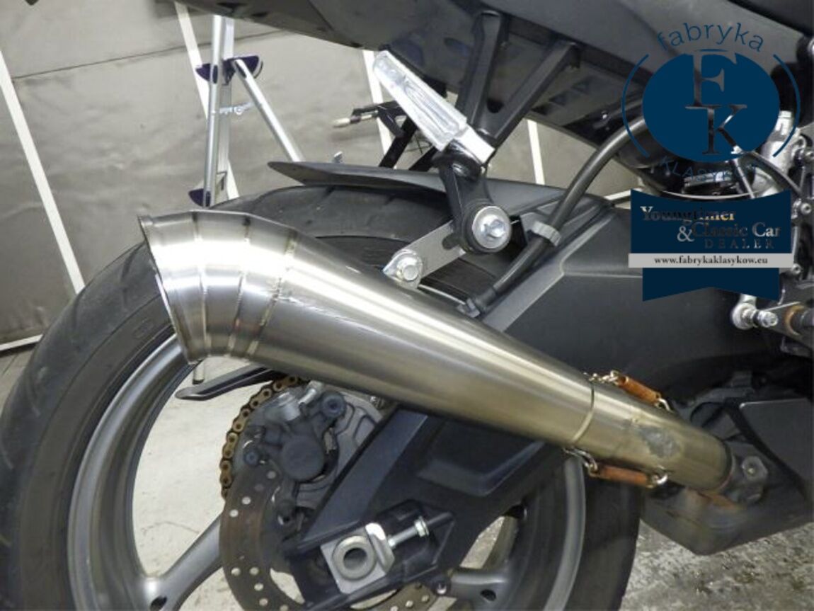 SUZUKI GSX-R750 2013 - zdjęcie 13