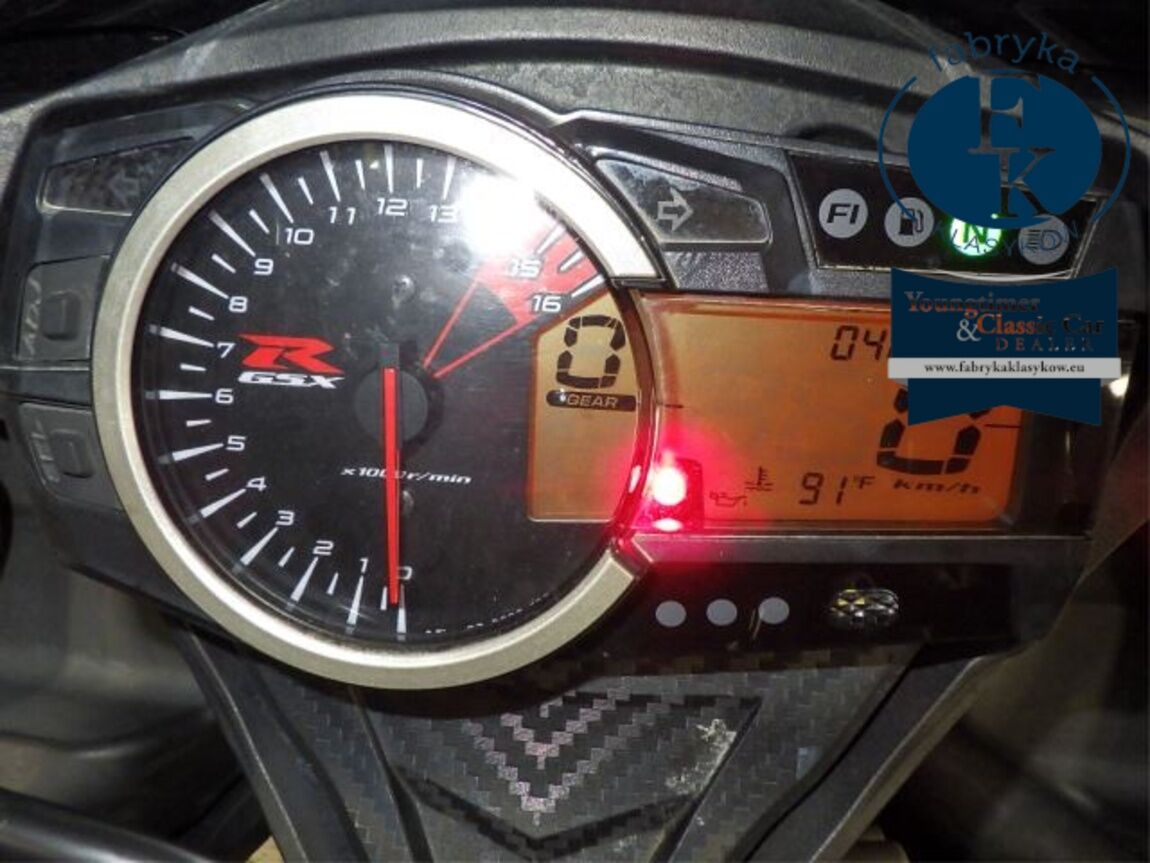 SUZUKI GSX-R750 2013 - zdjęcie 15