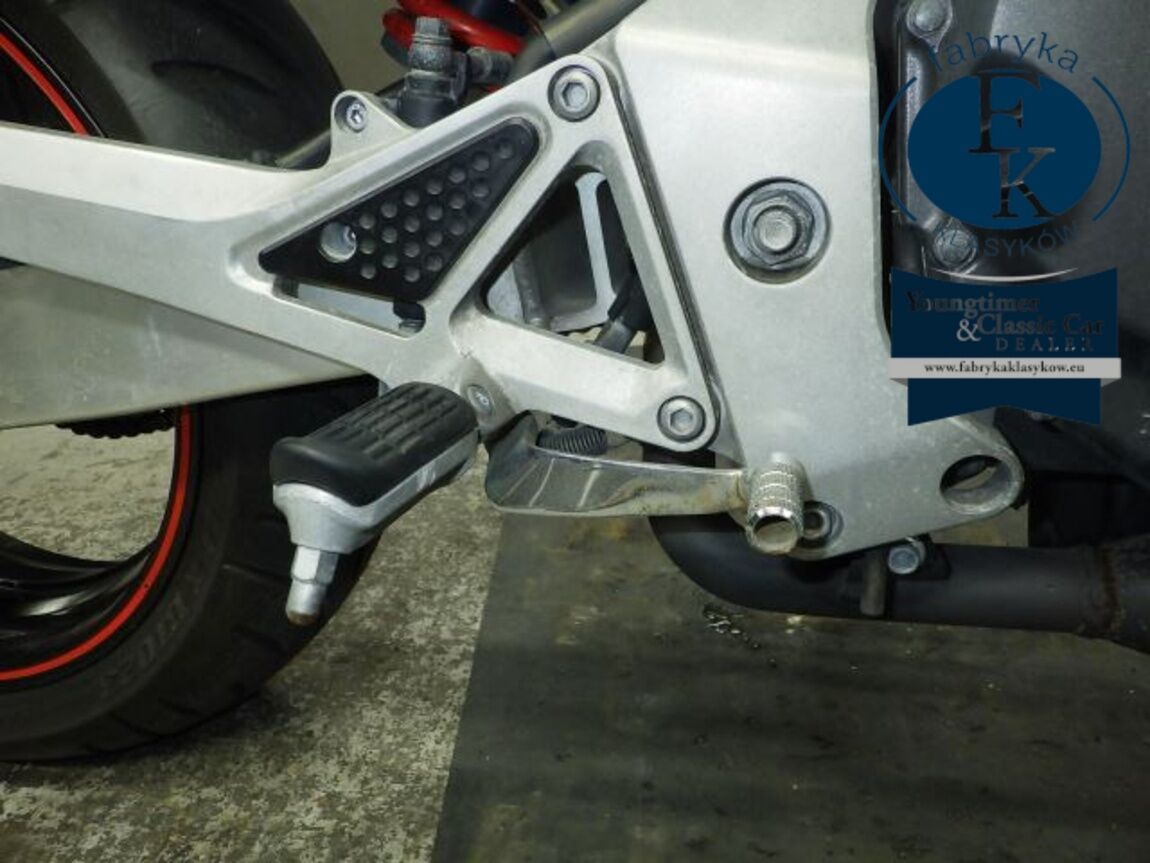 HONDA HORNET250 - zdjęcie 30