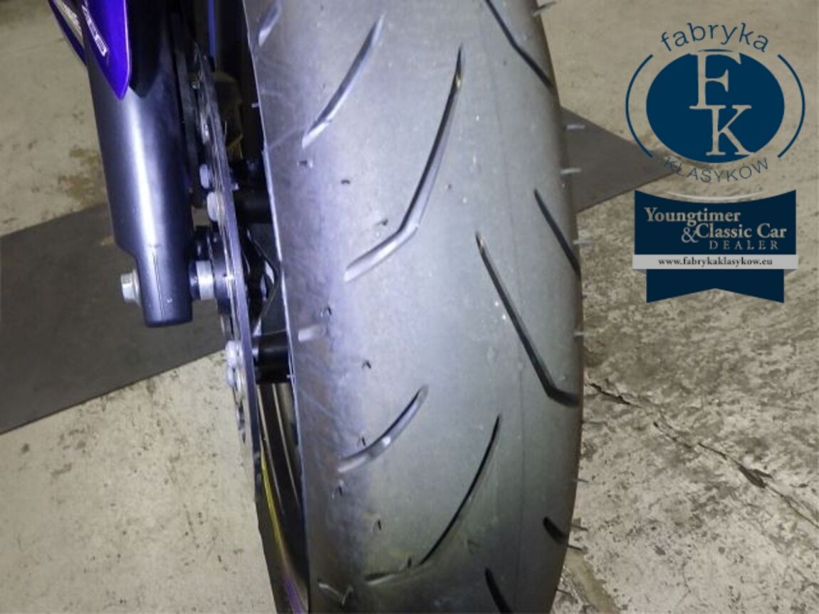 YAMAHA YZF-R3 2017 - zdjęcie 24