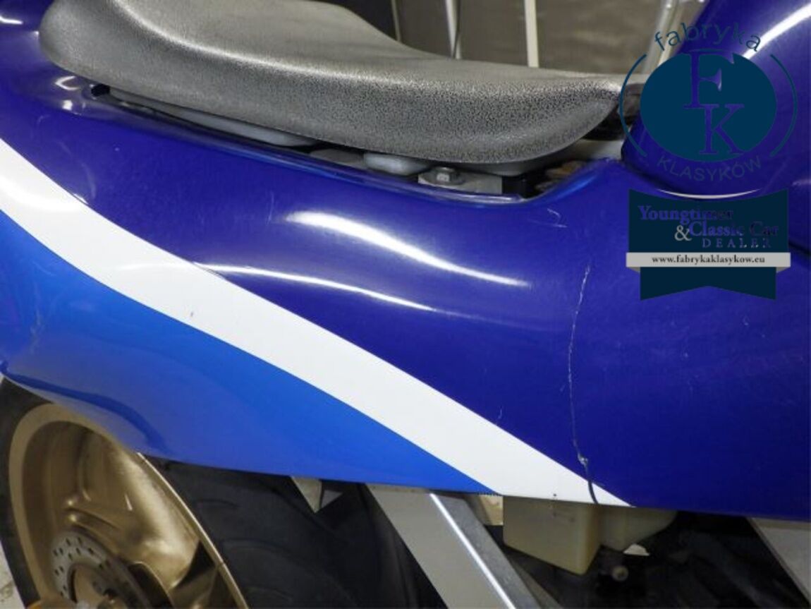 SUZUKI RGV250  - zdjęcie 19