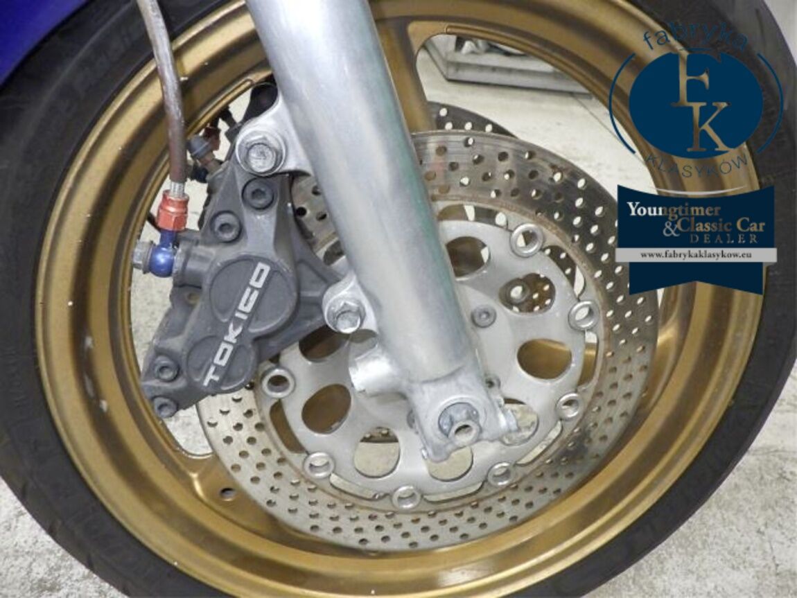 SUZUKI RGV250  - zdjęcie 24