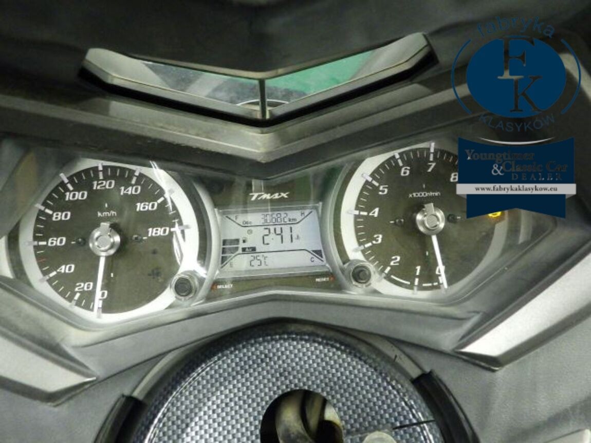 YAMAHA T-MAX530-2 2015 - zdjęcie 13