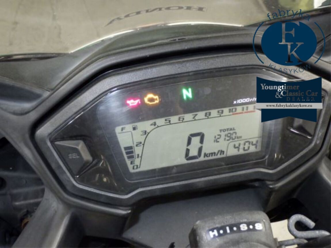 HONDA CBR400R 2013 - zdjęcie 13