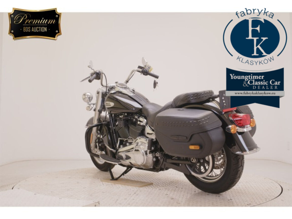 HARLEY-DAVIDSON FLHC1750 2021 - zdjęcie 7
