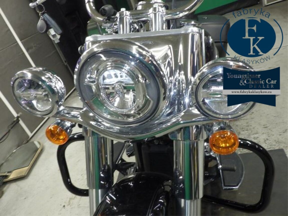 HARLEY-DAVIDSON FLHC1750 2021 - zdjęcie 16