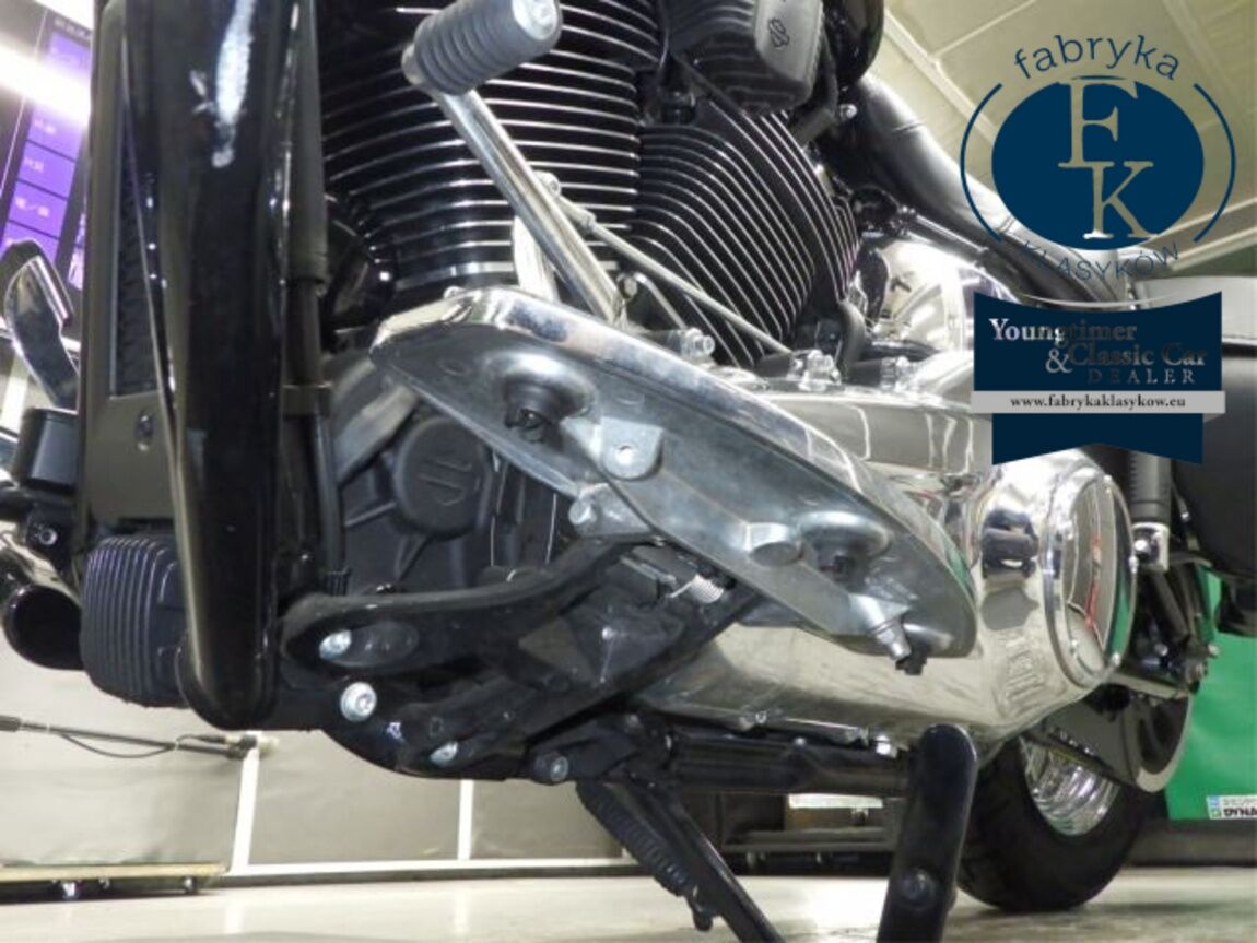 HARLEY-DAVIDSON FLHC1750 2021 - zdjęcie 30