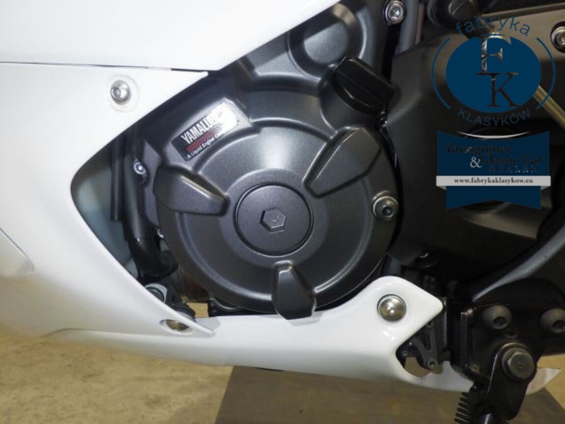 YAMAHA YZF-R7-2 2023 - zdjęcie 11