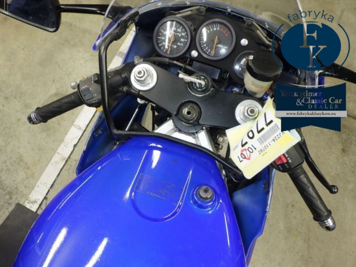 SUZUKI RGV250  - zdjęcie 21