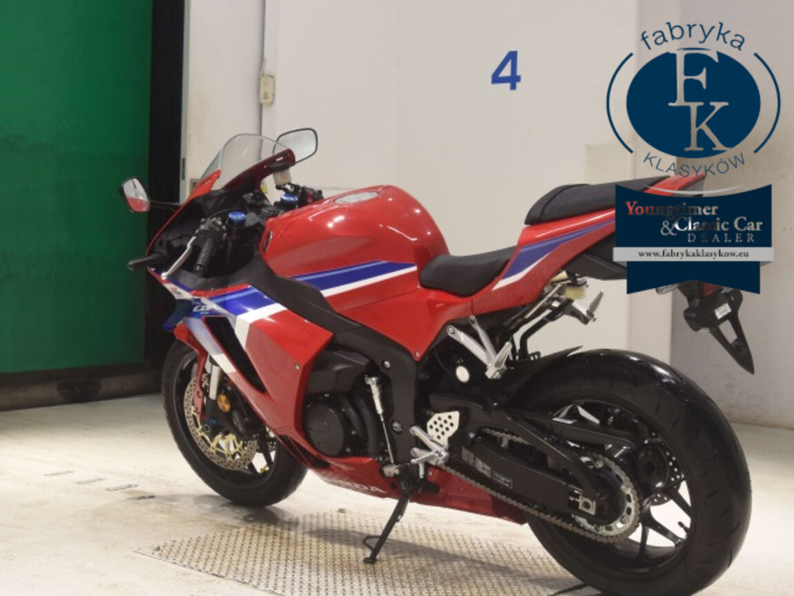 HONDA CBR600RR-4 2025 - zdjęcie 7