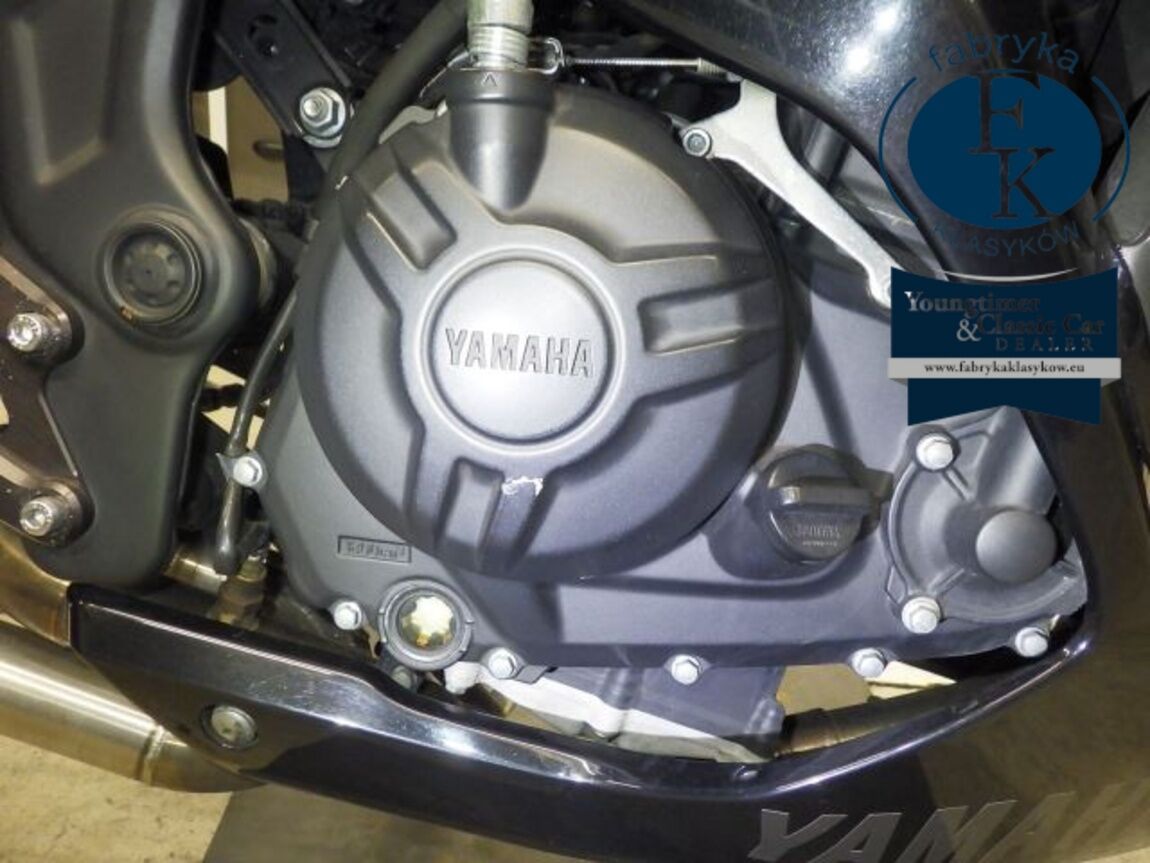 YAMAHA YZF-R25  - zdjęcie 9