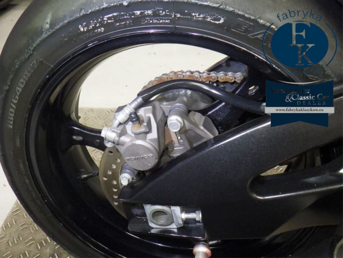 SUZUKI GSX-R600  - zdjęcie 28