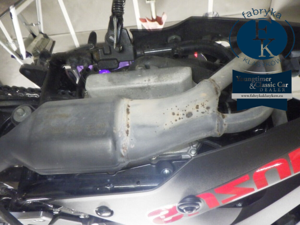 SUZUKI GSX250R  - zdjęcie 8