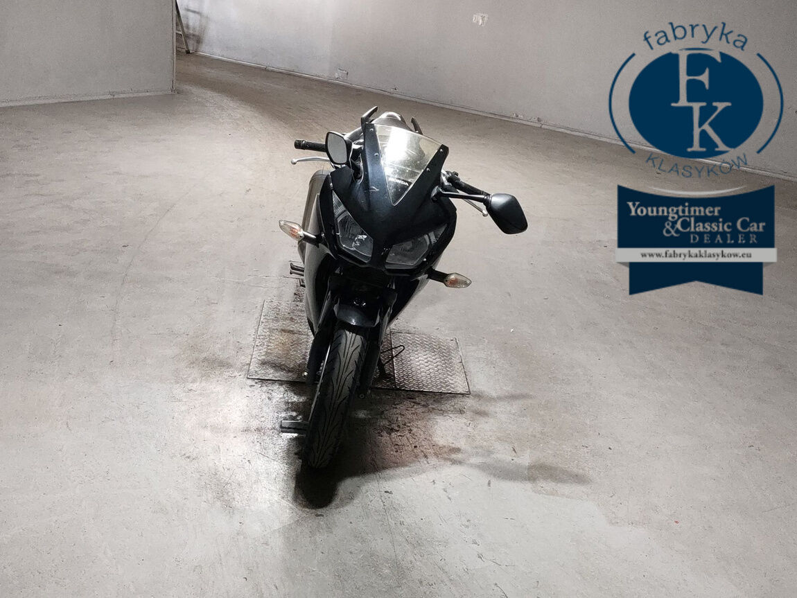 HONDA CBR250R  - zdjęcie 4