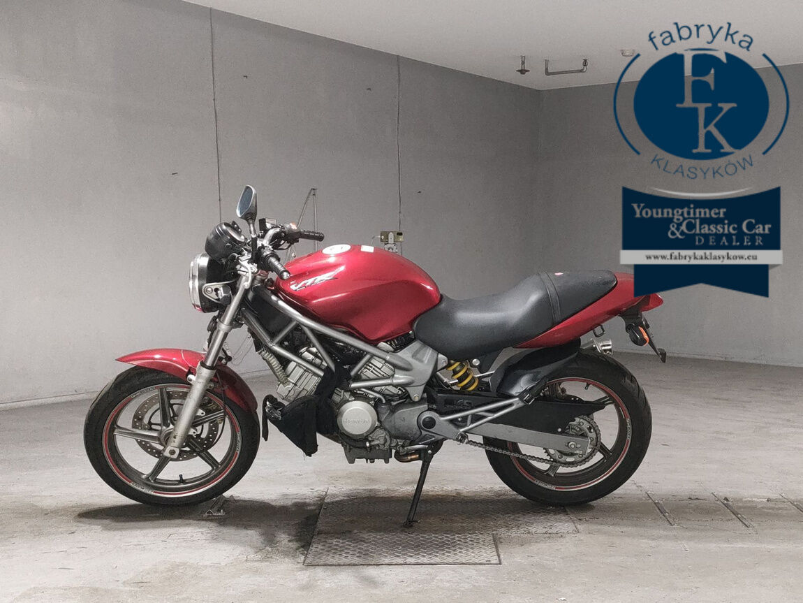 HONDA VTR250  - zdjęcie 3