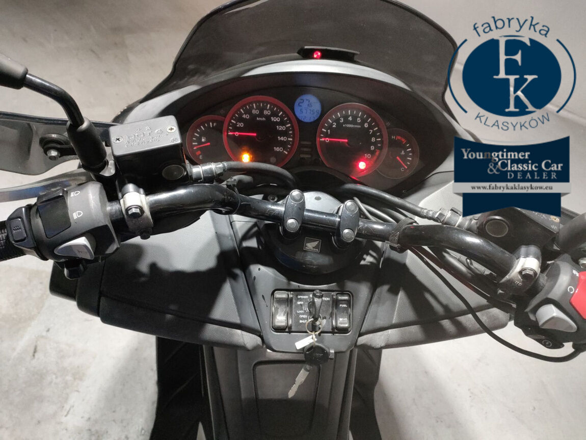 HONDA FORZA  - zdjęcie 6