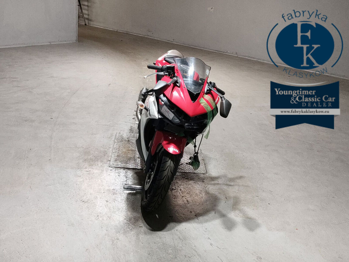 YAMAHA YZF-R25  - zdjęcie 4