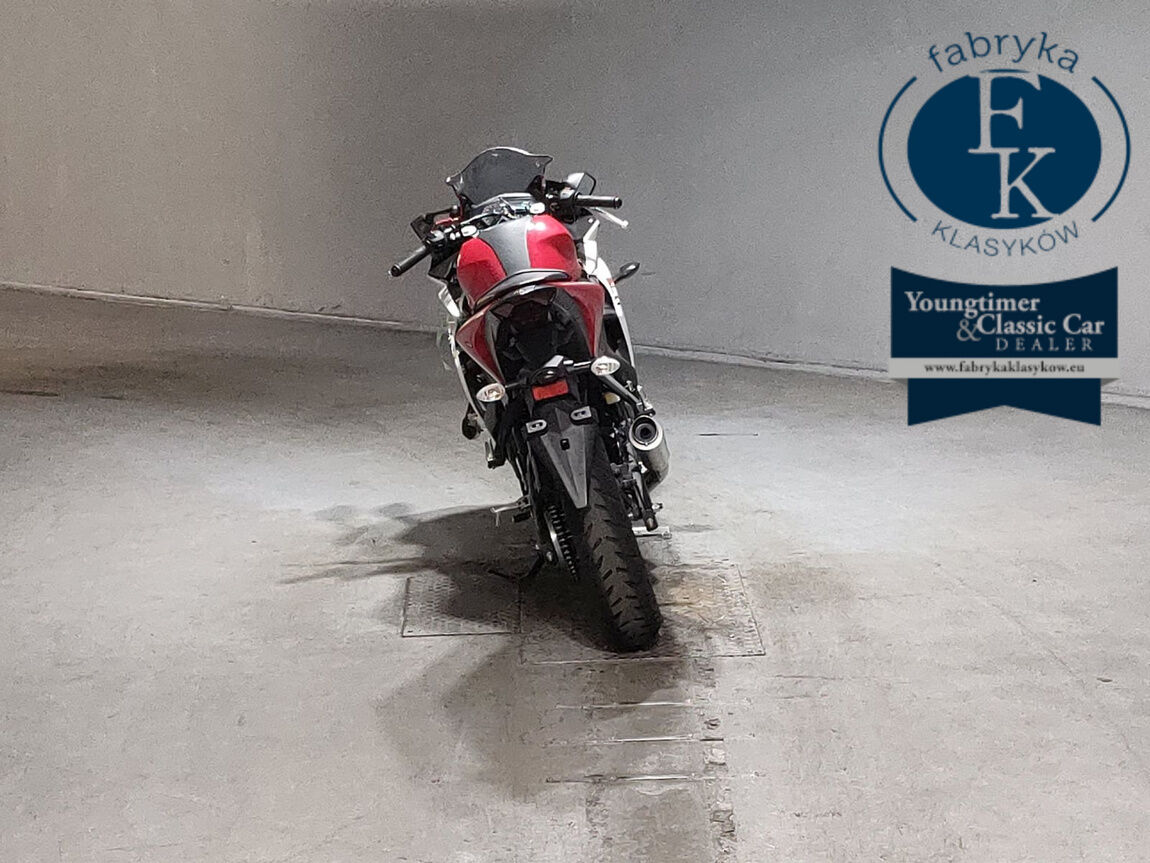 YAMAHA YZF-R25  - zdjęcie 5