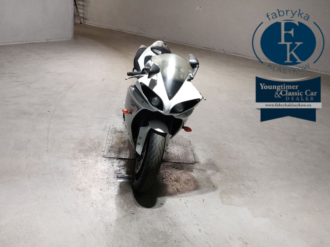 YAMAHA YZF-R1 2011 - zdjęcie 4