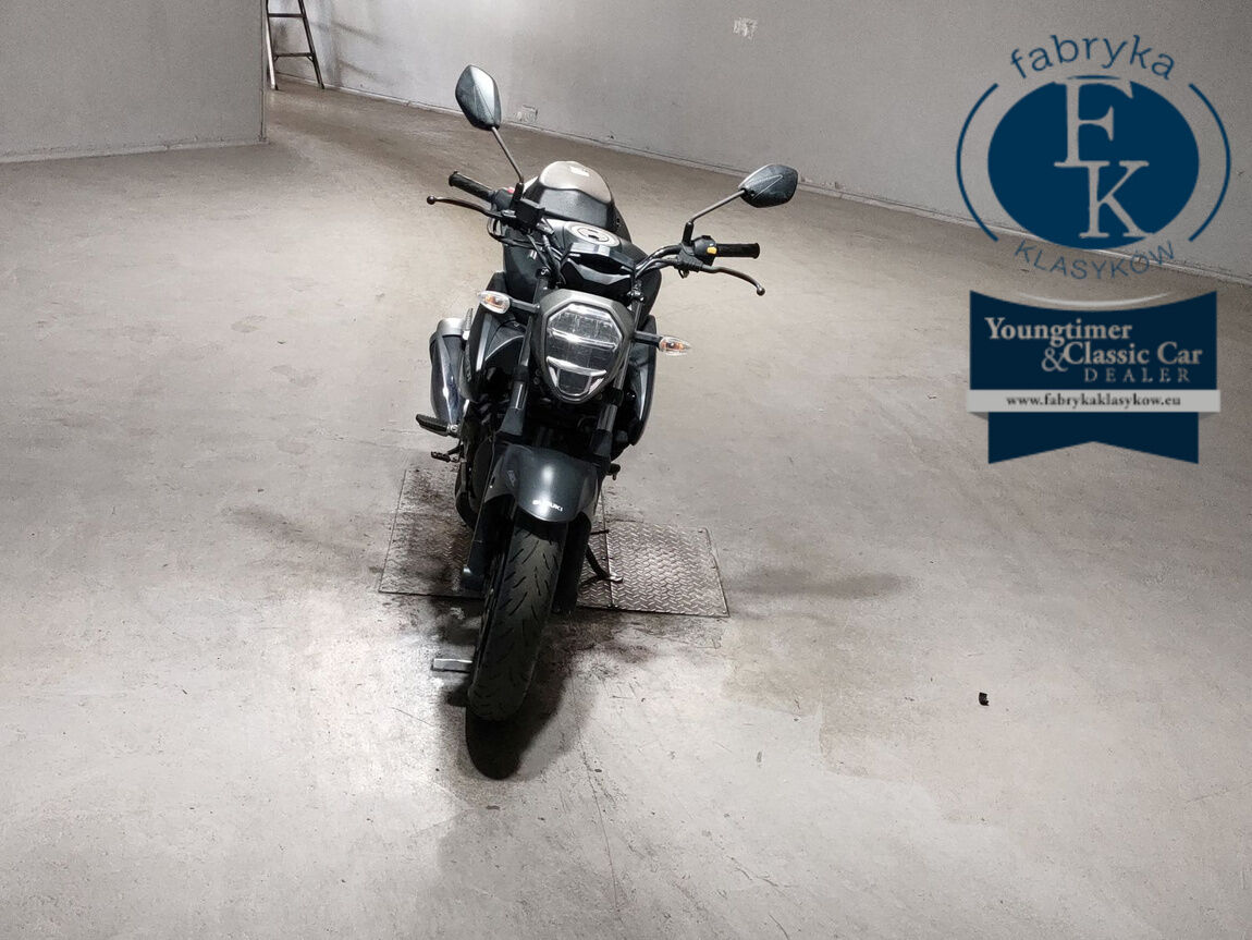 SUZUKI JIKUSA-250 - zdjęcie 4