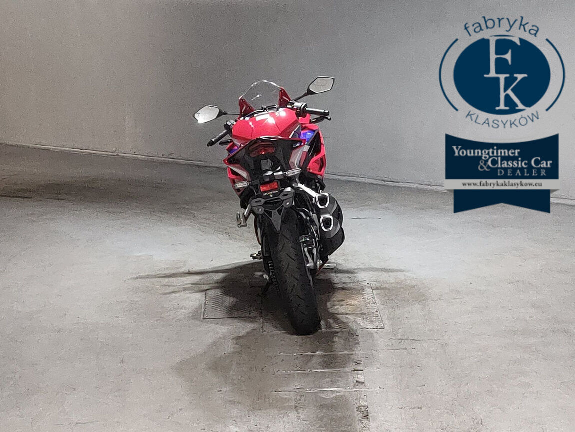 HONDA CBR250RR  - zdjęcie 5