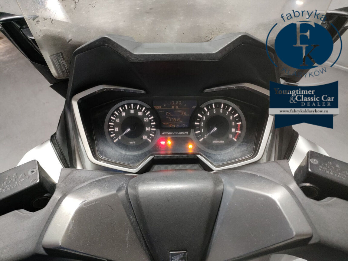 HONDA FORZA  - zdjęcie 6