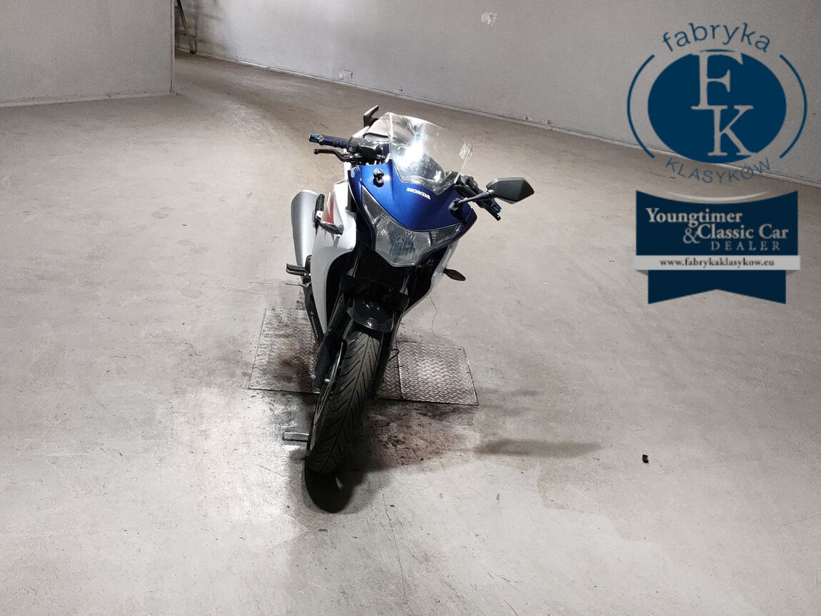 HONDA CBR250R  - zdjęcie 4