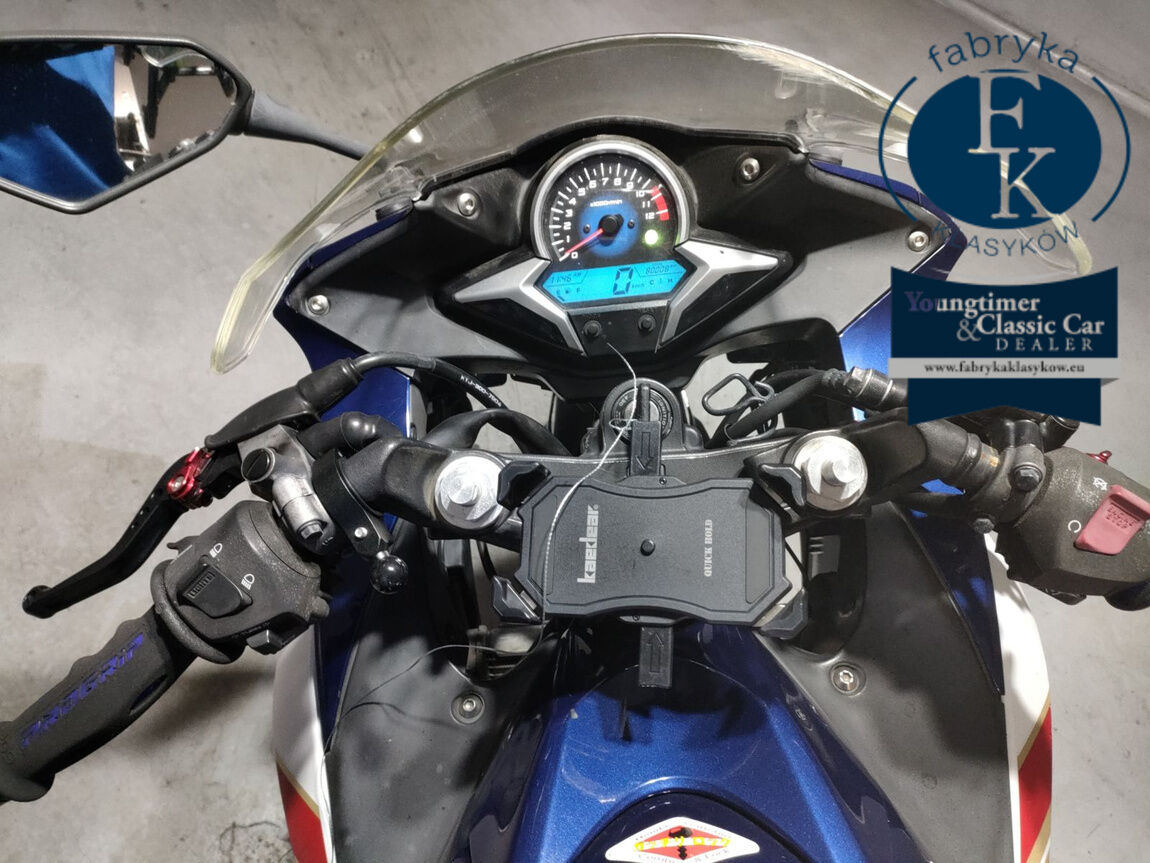 HONDA CBR250R  - zdjęcie 6