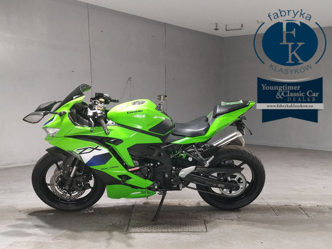 KAWASAKI NINJA ZX-4RR 2025 - zdjęcie 3