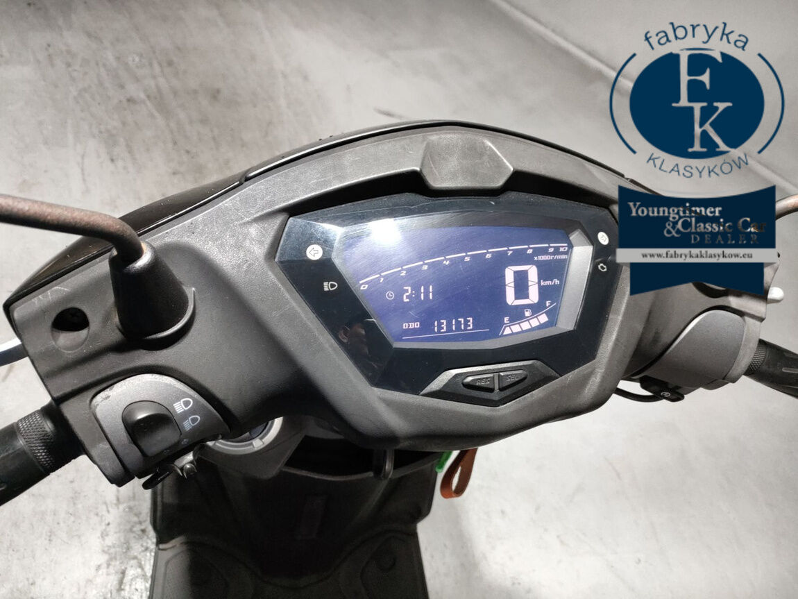 YAMAHA CYGNUS125XSR  - zdjęcie 6