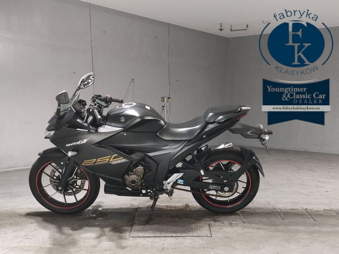 SUZUKI JIKUSA-SF250  - zdjęcie 3