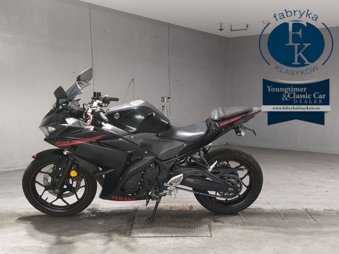 YAMAHA YZF-R25  - zdjęcie 3