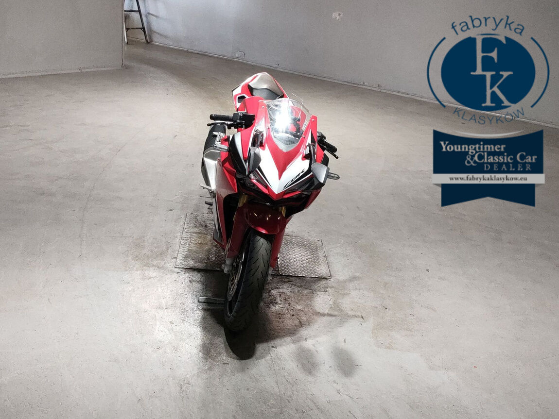 HONDA CBR250RR  - zdjęcie 4