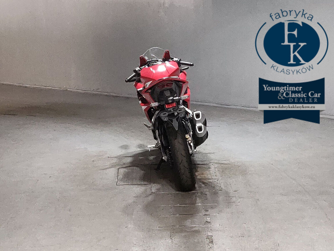 HONDA CBR250RR  - zdjęcie 5