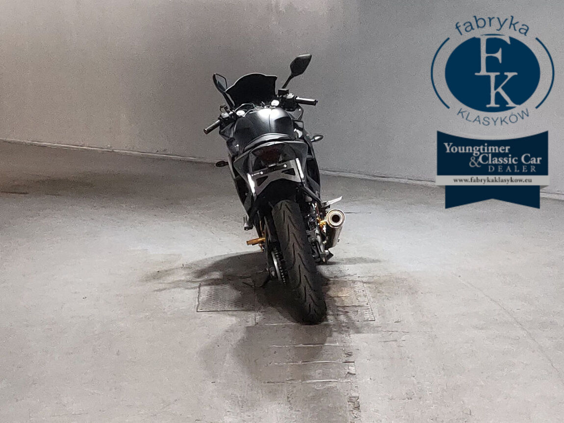 YAMAHA YZF-R25  - zdjęcie 5