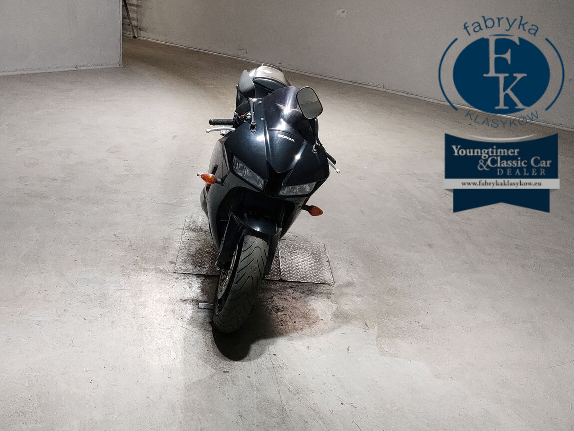 HONDA CBR600RR 2015 - zdjęcie 4