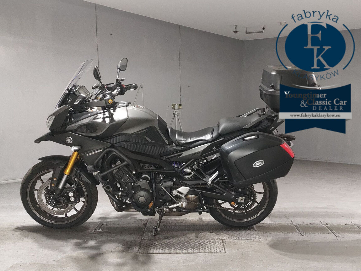 YAMAHA MT-09 2015 - zdjęcie 3