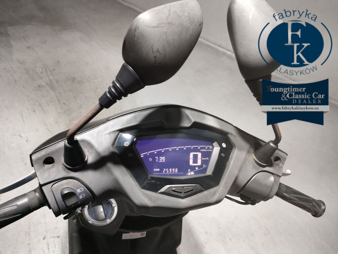 YAMAHA CYGNUS125XSR  - zdjęcie 6