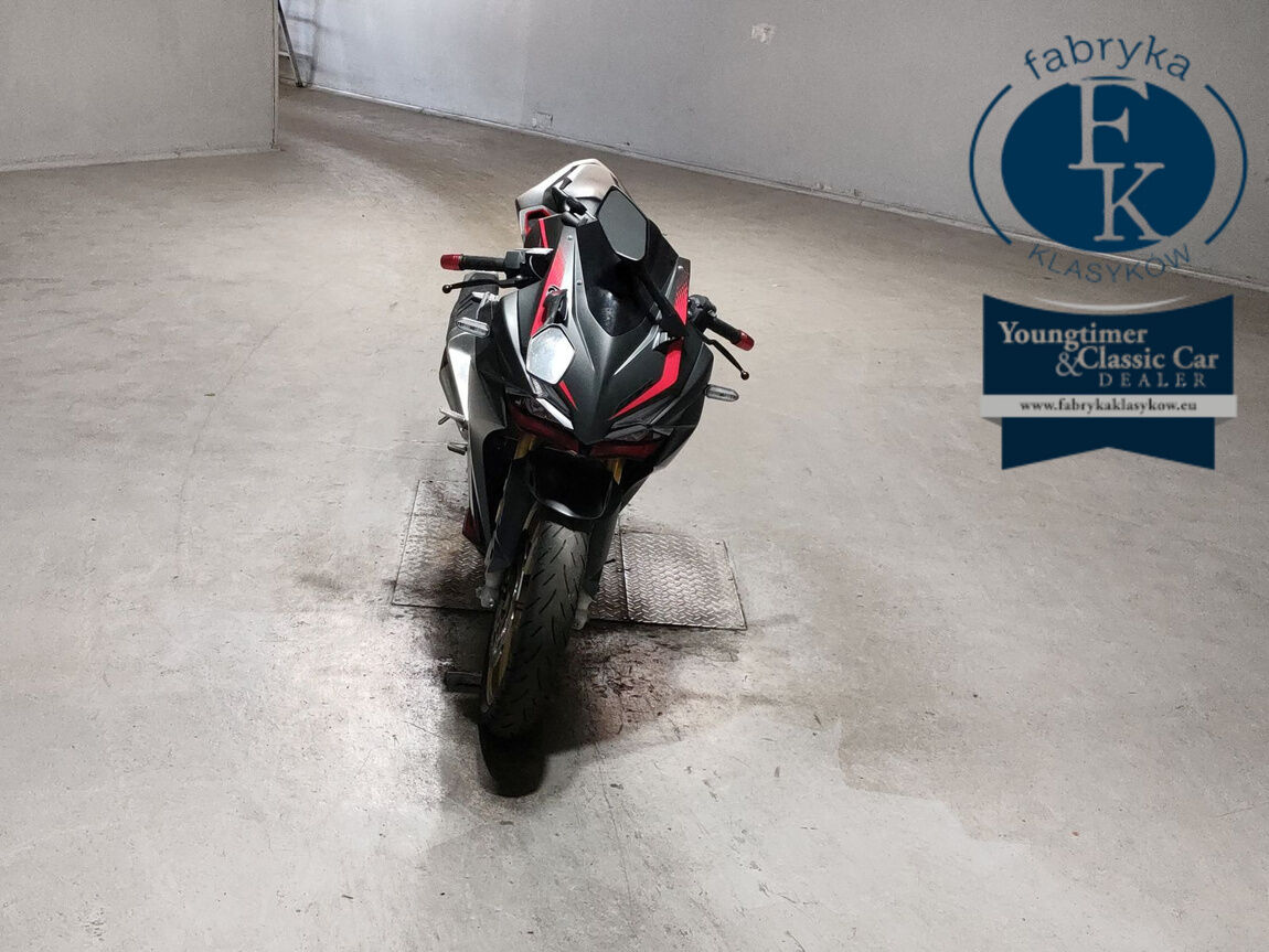 HONDA CBR250RR  - zdjęcie 4