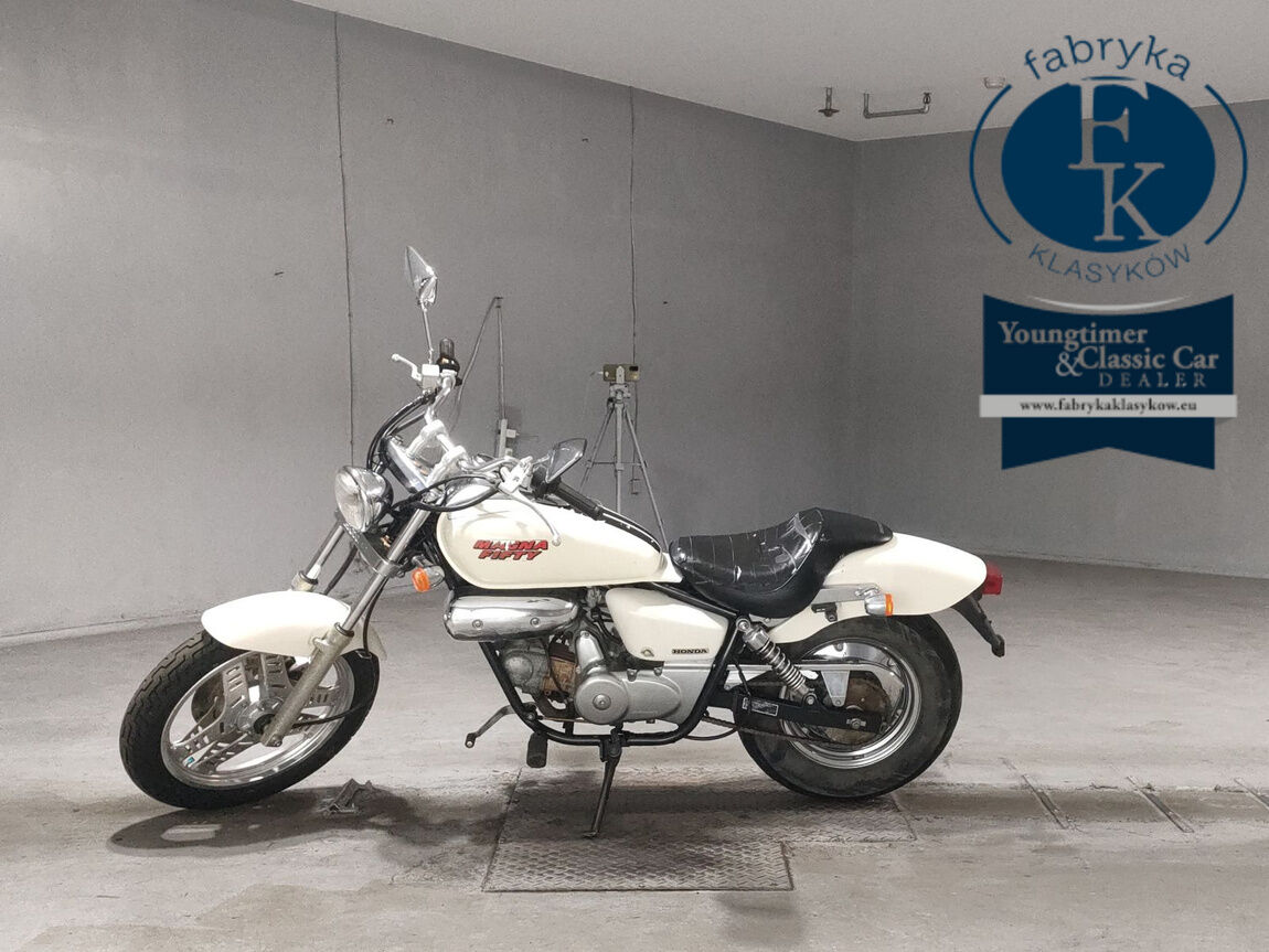 HONDA MAGNA 50  - zdjęcie 3