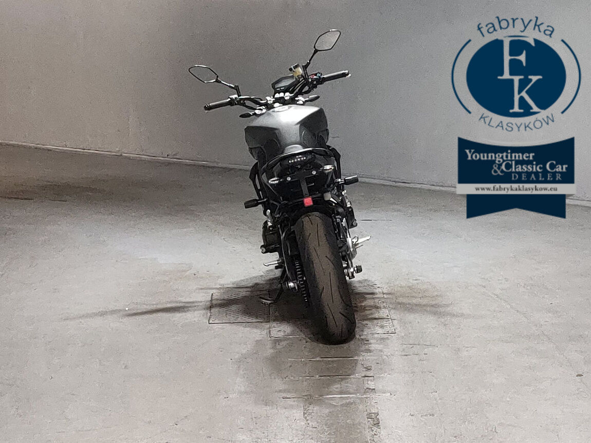 YAMAHA MT-09 2014 - zdjęcie 5